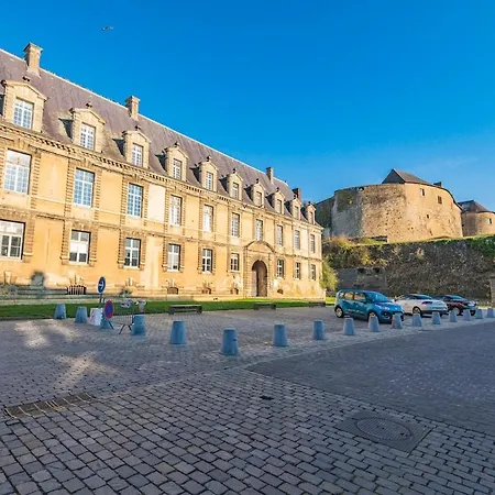 Apartment La Prima Mora Maison Medievale Au Coeur Du Chateau Sedan