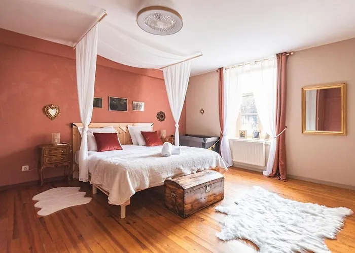 La Prima Mora Maison Medievale Au Coeur Du Chateau Apartment