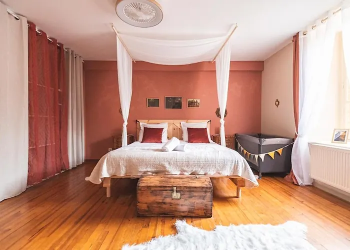 La Prima Mora Maison Medievale Au Coeur Du Chateau Apartment *