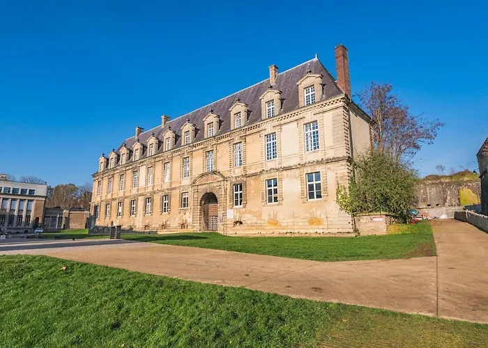 La Prima Mora Maison Medievale Au Coeur Du Chateau Sedan