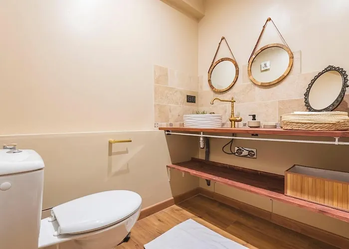 La Prima Mora Maison Medievale Au Coeur Du Chateau Apartment